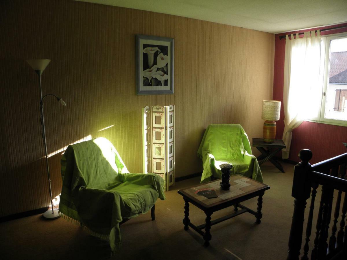 Le Barry Hotell Villefranche-dʼAlbigeois Exteriör bild